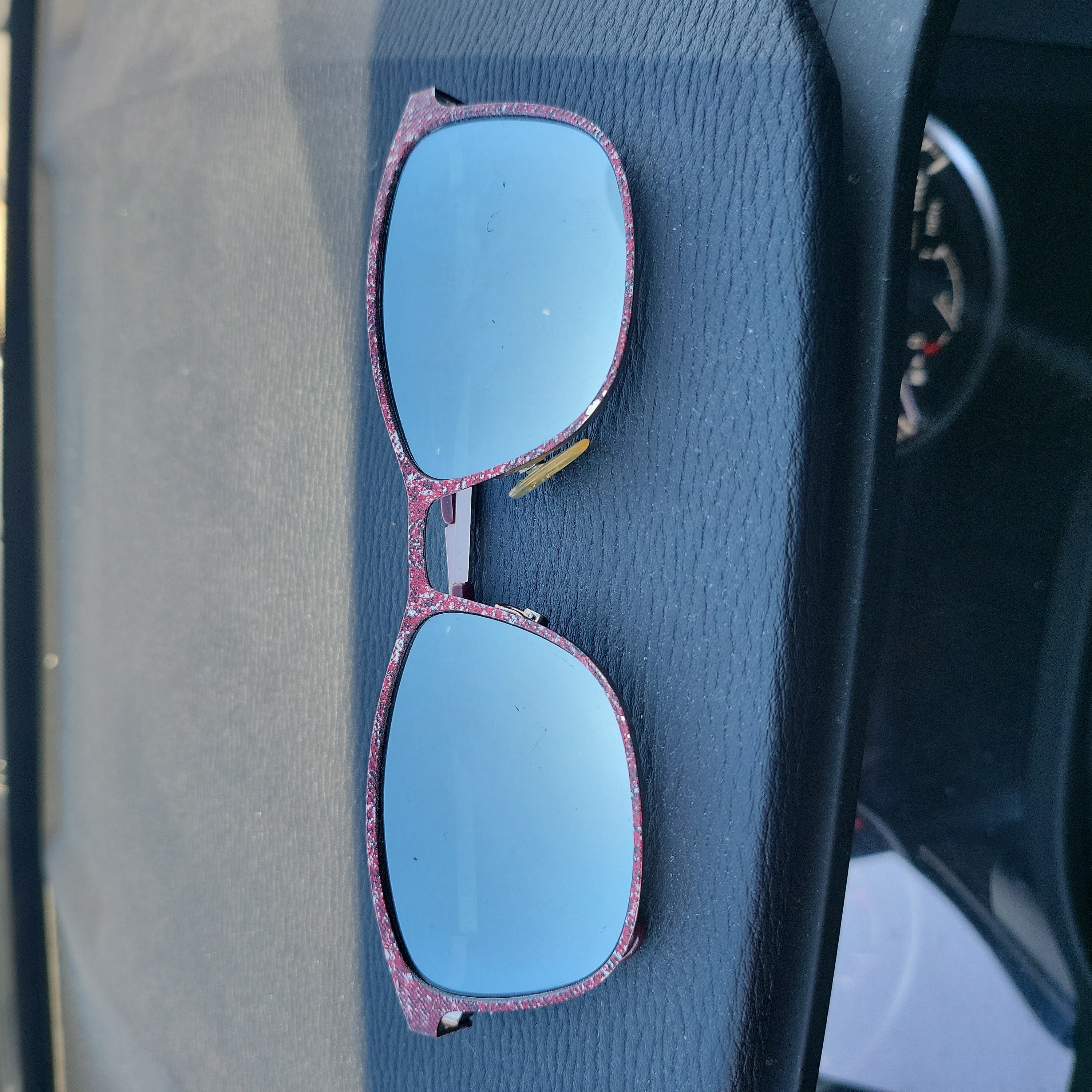 Original Escada Frames Used